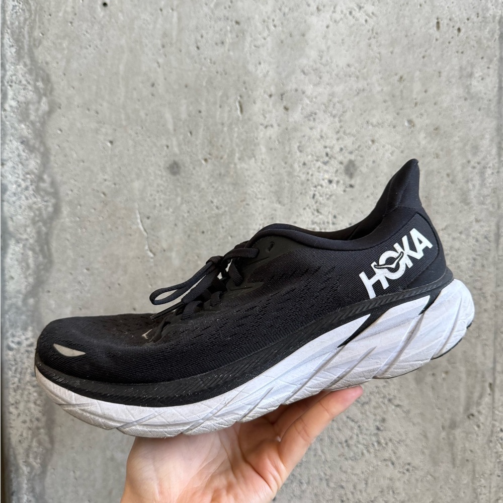 HOKA Clifton 8 Black Running Shoes